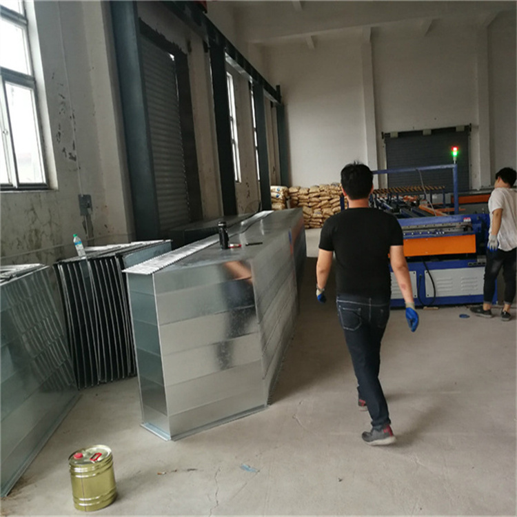 深圳風管加工廠家批發共板法蘭風管 插條風（fēng）管安裝 角鐵（tiě）法蘭風管製作